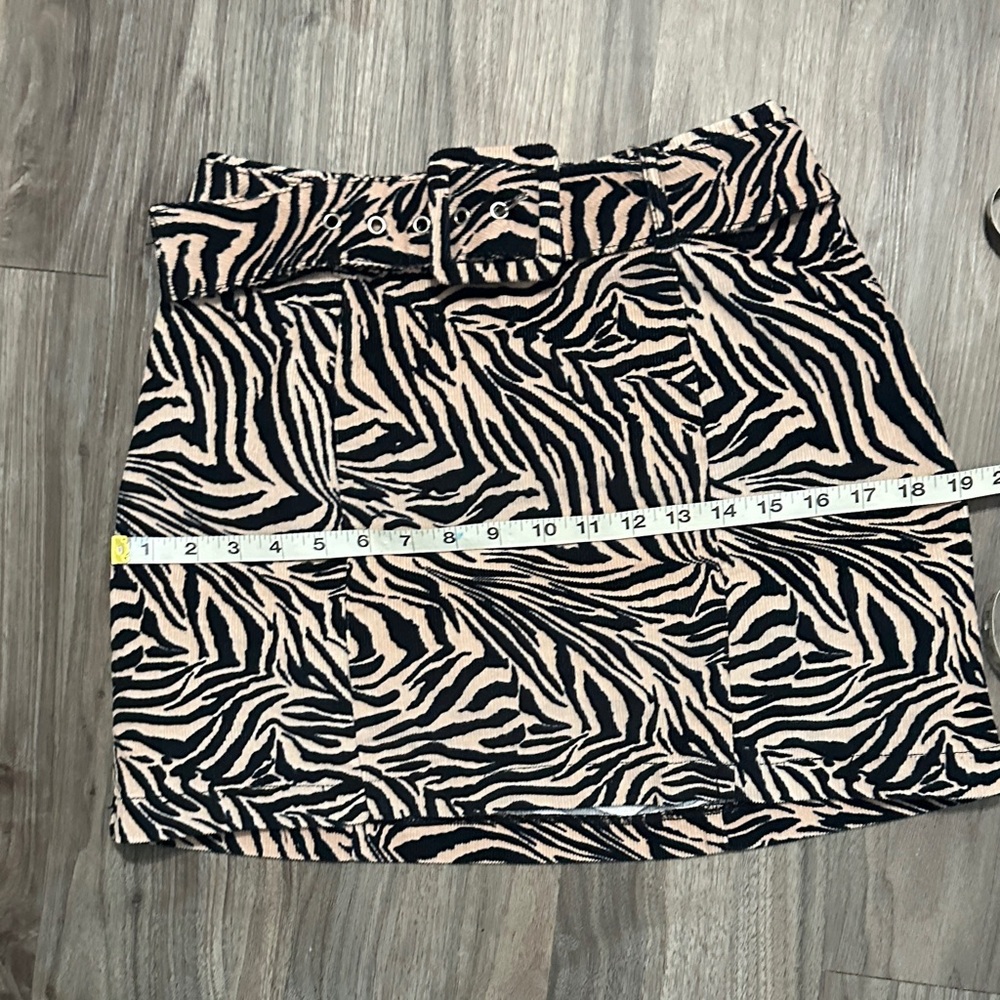 Zebra Print Pencil Skirt - Picture 8 of 10